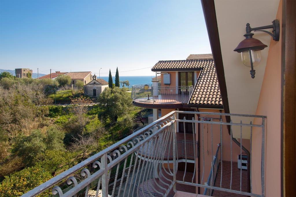 Dominella 3 Apartment Casal Velino Exterior photo